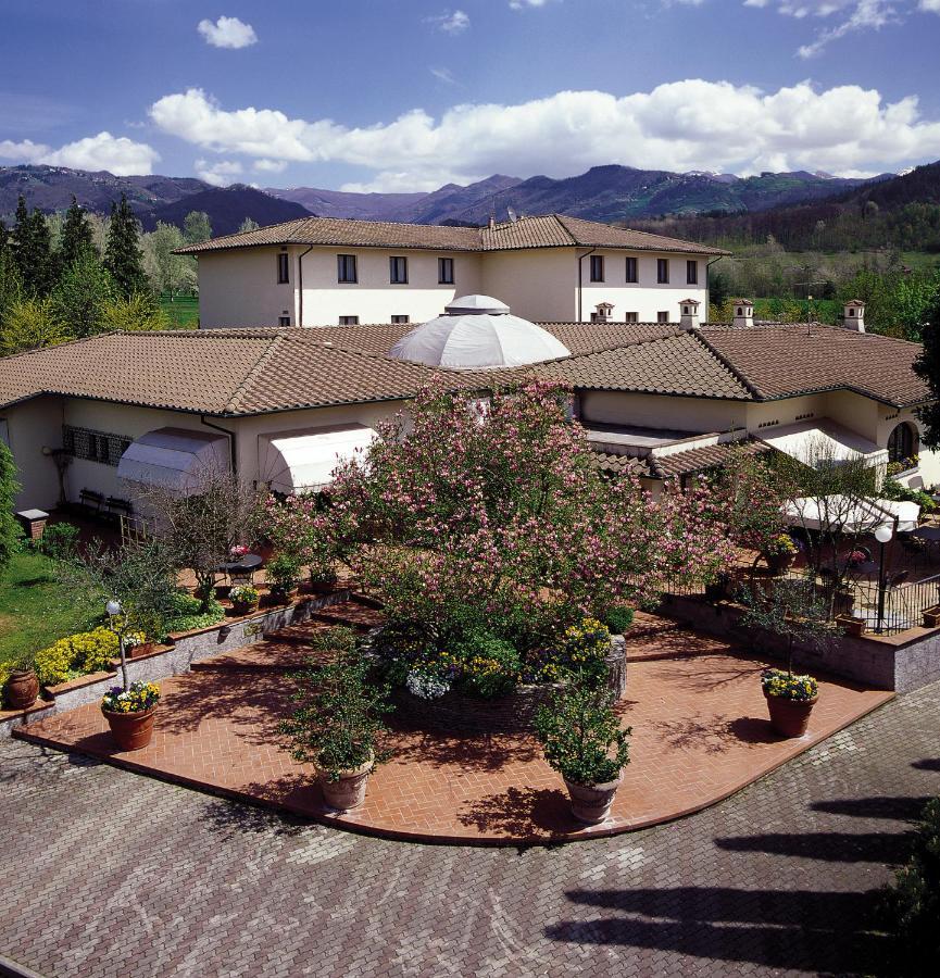 Hotel Ristorante La Lanterna Castelnuovo di Garfagnana Ngoại thất bức ảnh